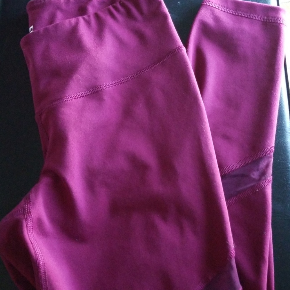 OLD NAVY ACTIVE leggings